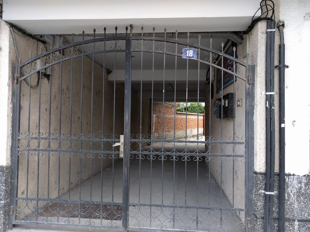 Apartmán Modern Flat Near Downtown Plovdiv Exteriér fotografie